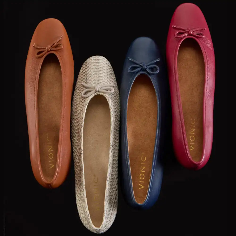 Larissa Wedge Flat
